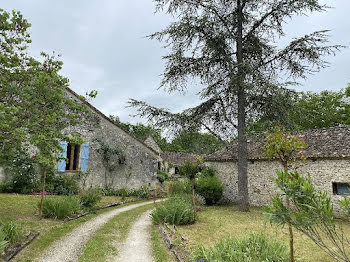maison à Saint-Cernin-de-Labarde (24)
