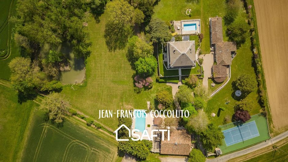 Vente château 18 pièces 647 m² à Villeneuve-sur-Lot (47300), 1 290 000 €