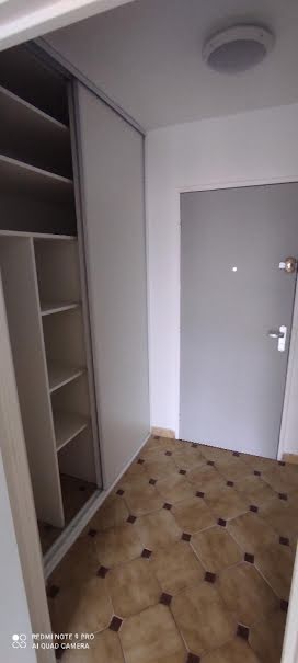 Vente appartement 1 pièce 28 m² à Manosque (04100), 69 000 €