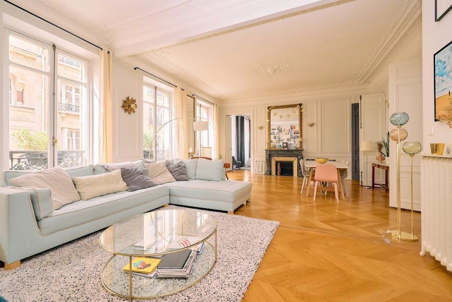 Appartement a louer paris-9e-arrondissement - 4 pièce(s) - 157 m2 - Surfyn