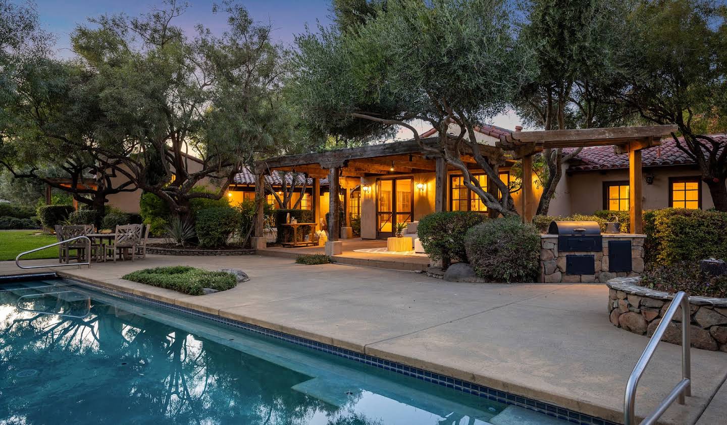 Maison avec piscine et jardin Sonoma