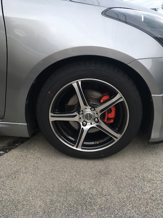 スイフトRSのタイヤ交換・ホイール交換・スイフト・洗車に関するカスタム事例の投稿画像2枚目