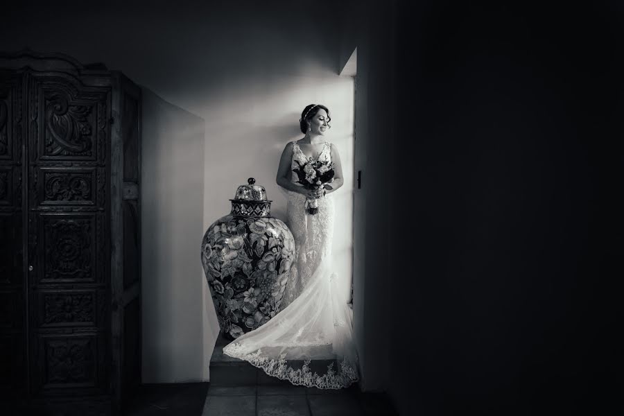 結婚式の写真家Carlos Mendoza Aguilar (carlospuntoblu)。2018 10月25日の写真