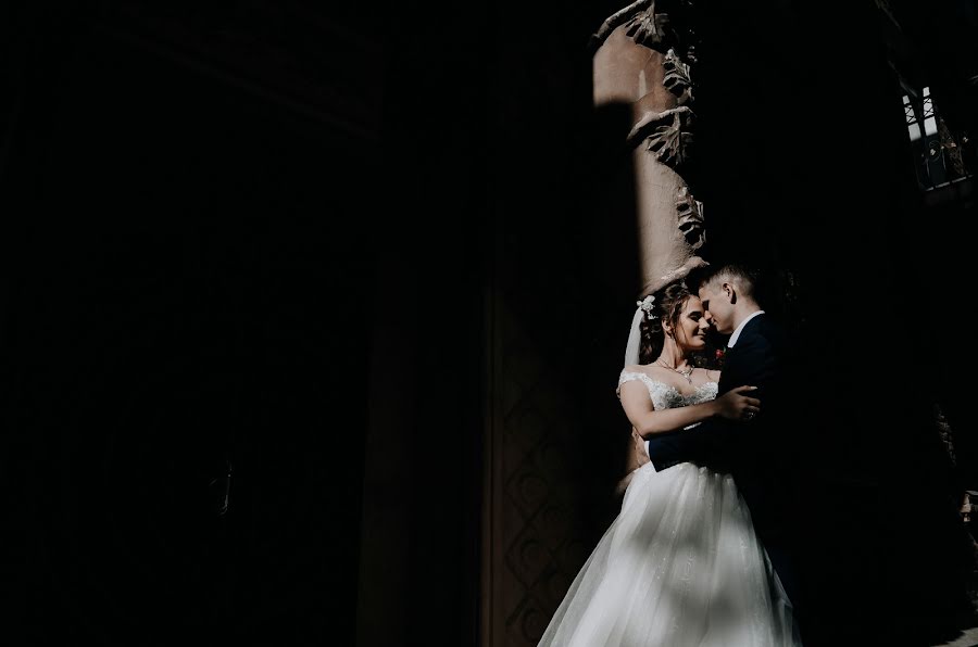 Wedding photographer Alena Danilyuk (alenadanyluk). Photo of 7 November 2019