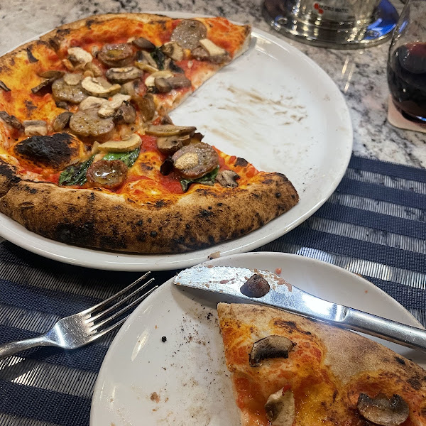 Gluten-Free Pizza at San Giorgio Pizzeria Napoletana