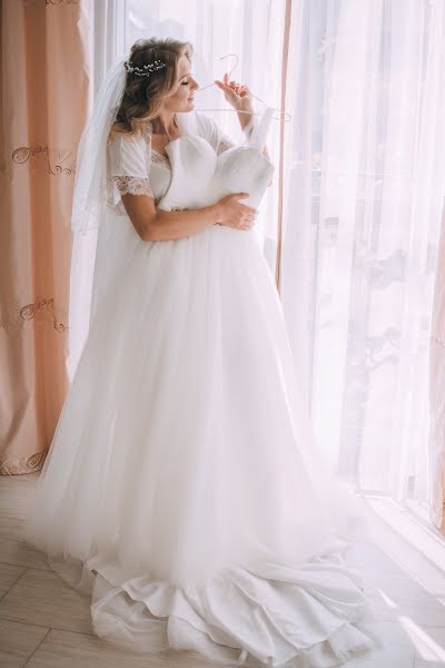 Wedding photographer Ekaterina Kalinichenko (kalini). Photo of 11 December 2019