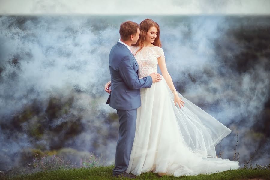 Photographe de mariage Yuriy Ronzhin (juriy-juriy). Photo du 7 mai 2020