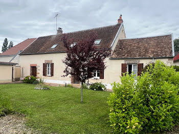 maison à Marcilly-le-Hayer (10)