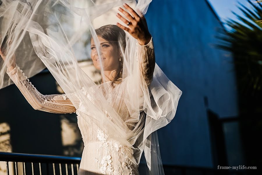 Fotografo di matrimoni Alexandru Grigore (grigorealexandru). Foto del 10 ottobre 2017