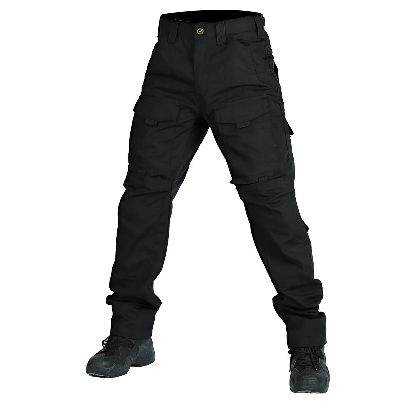 Kamuflaj Pantolon Outdoor Çok Cepli Aşınmaya Dayanıklı Antrenman Pantolonu. Açık hava aktiviteleri ve antrenmanlar için ideal ve dayanıklıdır.