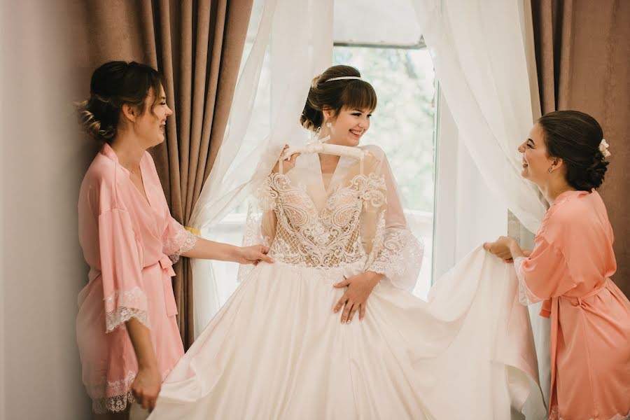 結婚式の写真家Yana Levchenko (yanalev)。2018 1月26日の写真