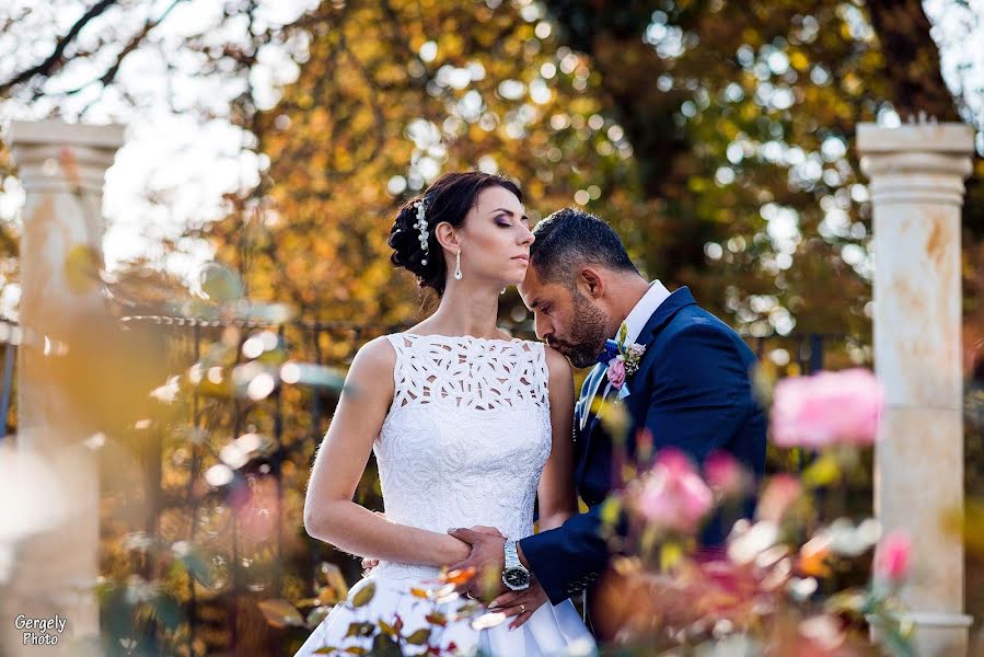 Fotografer pernikahan Gergely Tóth (gergelyphotosk). Foto tanggal 16 April 2019