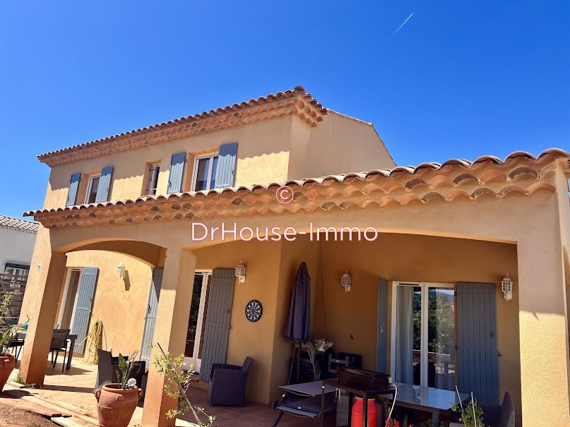 Vente maison 6 pièces 156 m² à Gonfaron (83590), 515 000 €