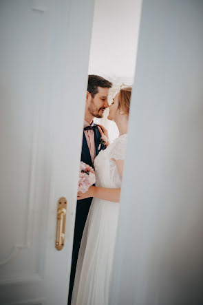 Bröllopsfotograf Afina Efimova (yourphotohistory). Foto av 2 april 2019