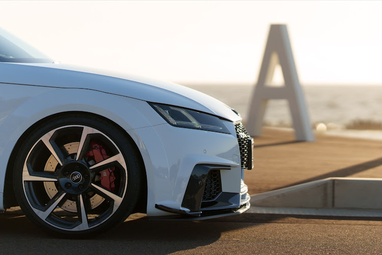 TT クーペのAUDI TT MEETING IN LOTTE・AUDI TT MEETING IN ISHIKAWA・TTミーティング・ロッテアライリゾート・T-FACTORYに関するカスタム事例の投稿画像31枚目