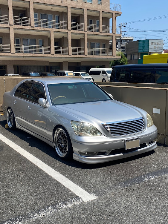 セルシオのwork vs・夏休みの思い出に関するカスタム事例の投稿画像1枚目