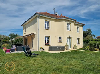 maison à Mesnil-Saint-Loup (10)