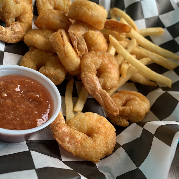 Fried Shrimp with Fries