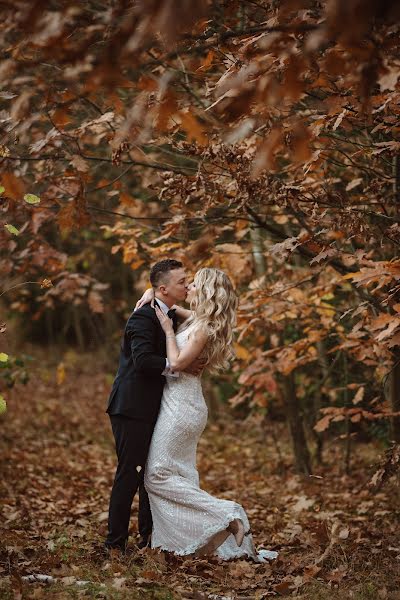 Wedding photographer Krzysztof Serafiński (serafinski). Photo of 22 October 2019