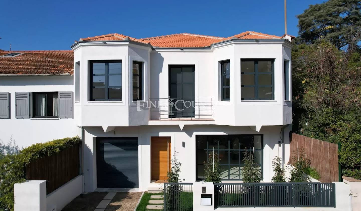 House with garden and terrace Cannes