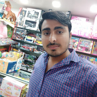 Mahendra Bishnoi at Toy House, Nigdi,  photos