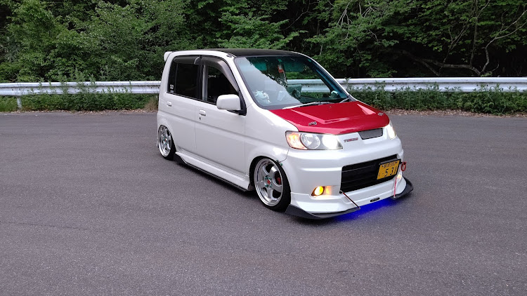 ライフダンクのハイエース・N-BOXｶｽﾀﾑ・いつもイイね！コメント！して頂きありがとうございます(*^▽^*)・さんべ東の原・ボンネット交換に関するカスタム事例の投稿画像1枚目