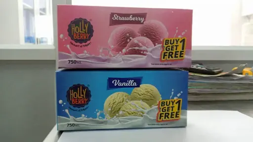 Buy 1 Get 1 Holly Berry Strawberry Pack [750 Ml]