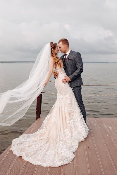 Fotografo di matrimoni Olya Bezhkova (bezhkova). Foto del 27 gennaio 2020