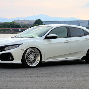 シビック FK7