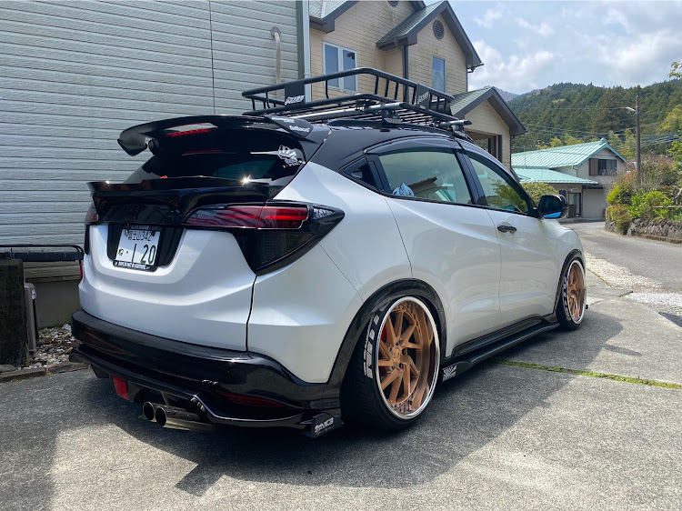 ヴェゼルのmsp工房・コロナウイルスに負けるな・愛車に感謝・フレンチブルドッグに関するカスタム事例の投稿画像2枚目