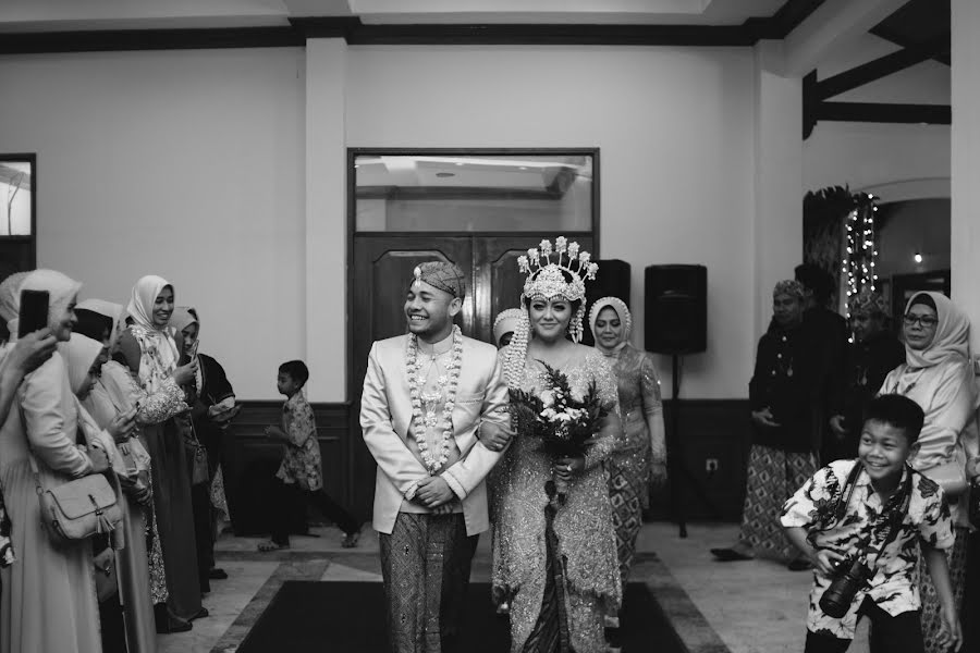 Wedding photographer Denden Syaiful Islam (dendensyaiful). Photo of 17 April 2018