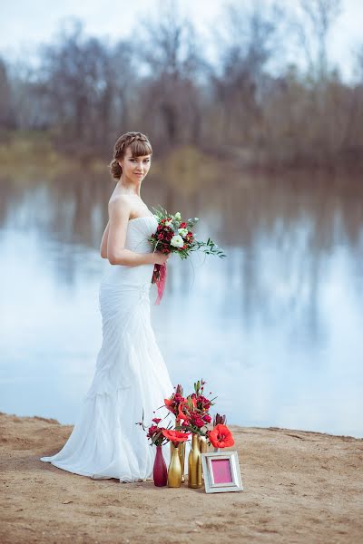 結婚式の写真家Anastasiya Kalyanova (leopold991)。2015 8月6日の写真