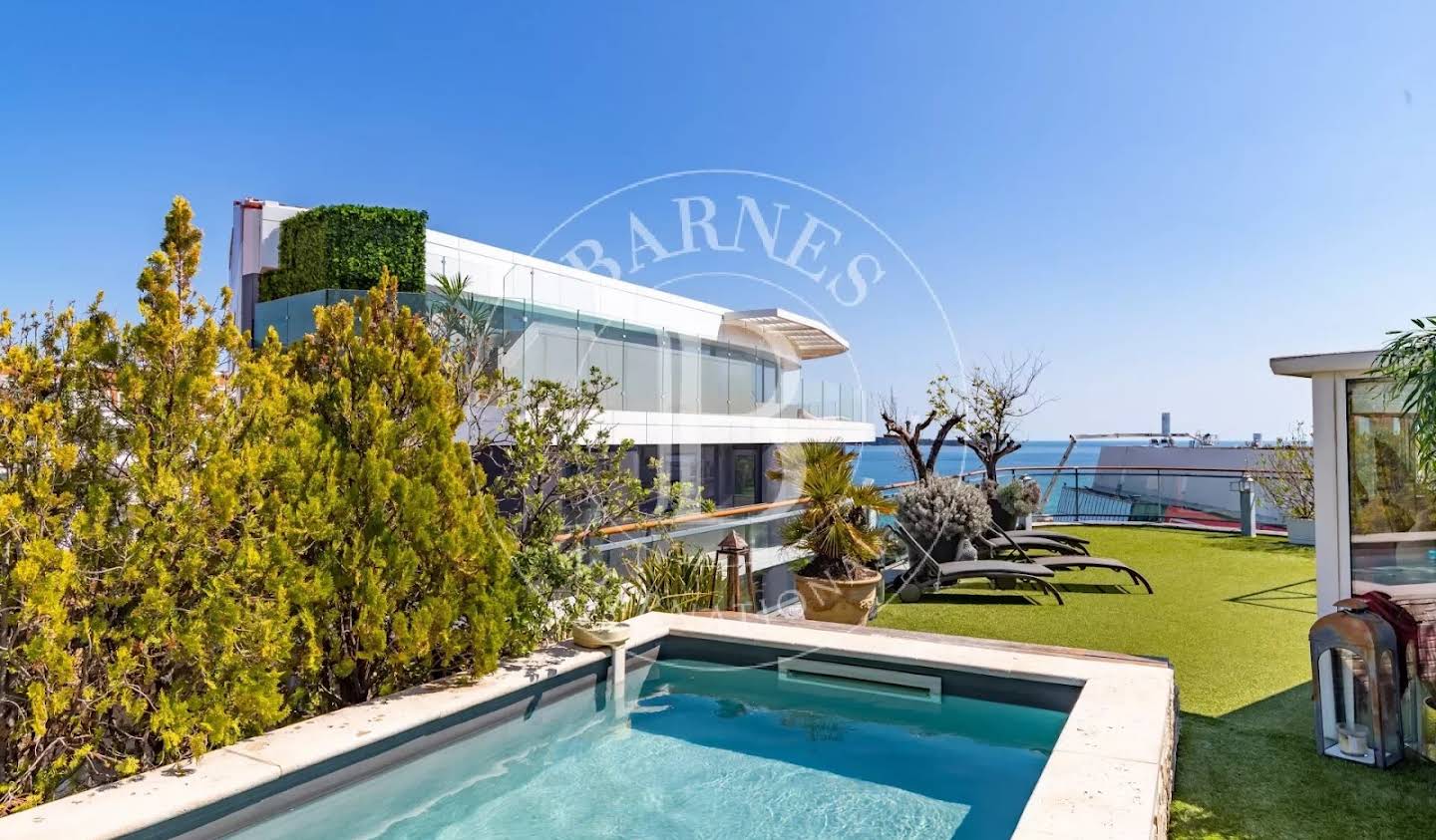 Apartment with pool Cannes