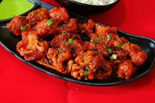 Chilli Paneer With Gobi Manchurian