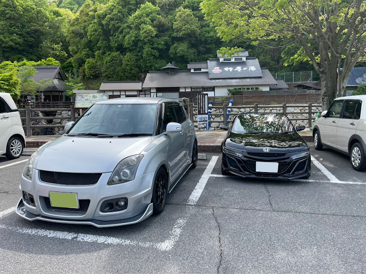 スイフトスポーツのドライブ・そろそろに関するカスタム事例の投稿画像1枚目