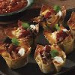 Must-Have Mini Tacos was pinched from <a href="http://www.recipelion.com/Mexican-Recipes/Must-Have-Mini-Tacos" target="_blank">www.recipelion.com.</a>