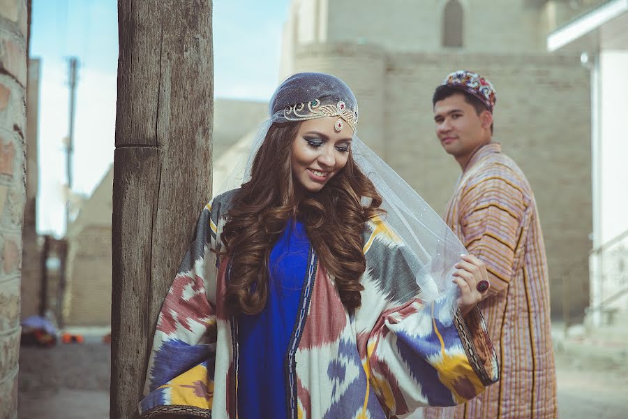 Fotógrafo de casamento Istam Obidov (istam). Foto de 26 de junho 2016