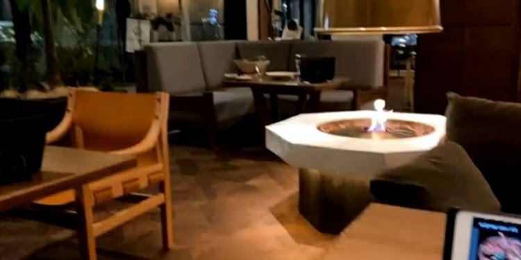 アヴェンタドールの容量不足で全体公開載ってません・ドM女子・マニュアルスポーツカーの人と仲良くなりたい・車女子・マニュアルスポーツカーしか愛せませんに関するカスタム事例の投稿画像20枚目