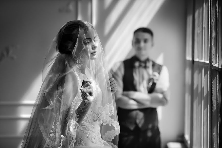 Bryllupsfotograf Oleg Artamonov (olegart). Bilde av 28 august 2016