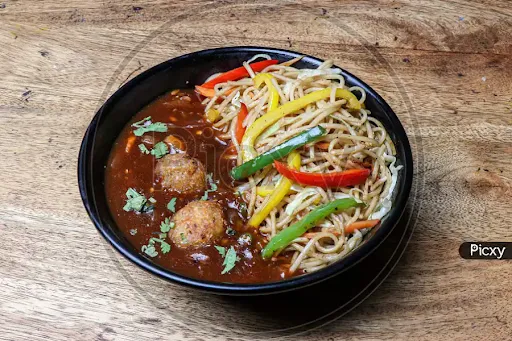 Manchurian With Noodles