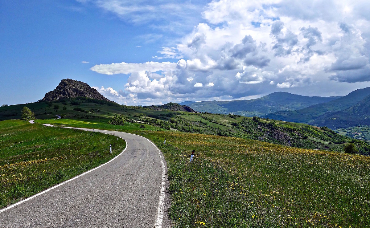 Verso la Pietra Parcellara Appennino Piacentino  di italo_giovannini