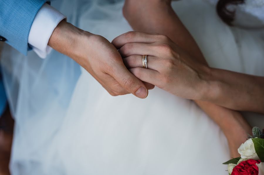 Photographe de mariage Julia Dürrling (momentverliebt). Photo du 13 septembre 2022