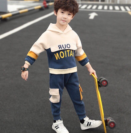 Title 3, Boys and girls clothing plus fleece jacket hood...