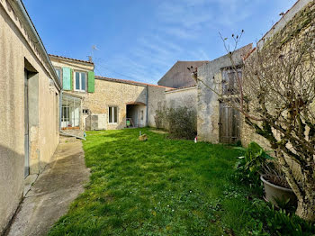 maison à Aigrefeuille-d'Aunis (17)