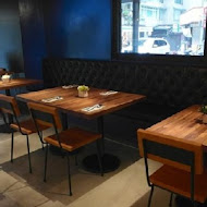 Pico Pico Restaurant and Bar