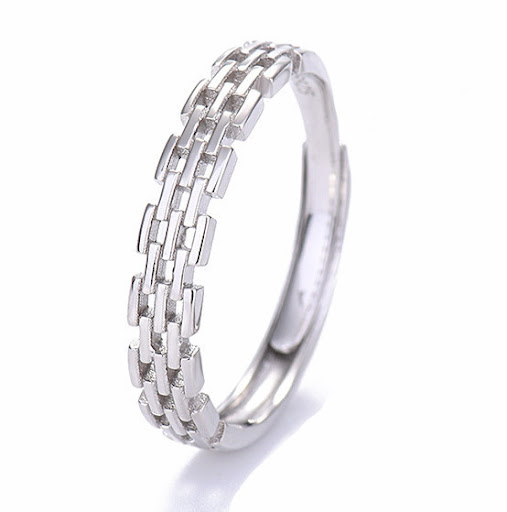 Title 2, Simple Personality Chain Roman Wall Ring