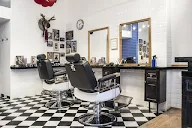 Vinayak Mahaa Saloon photo 1