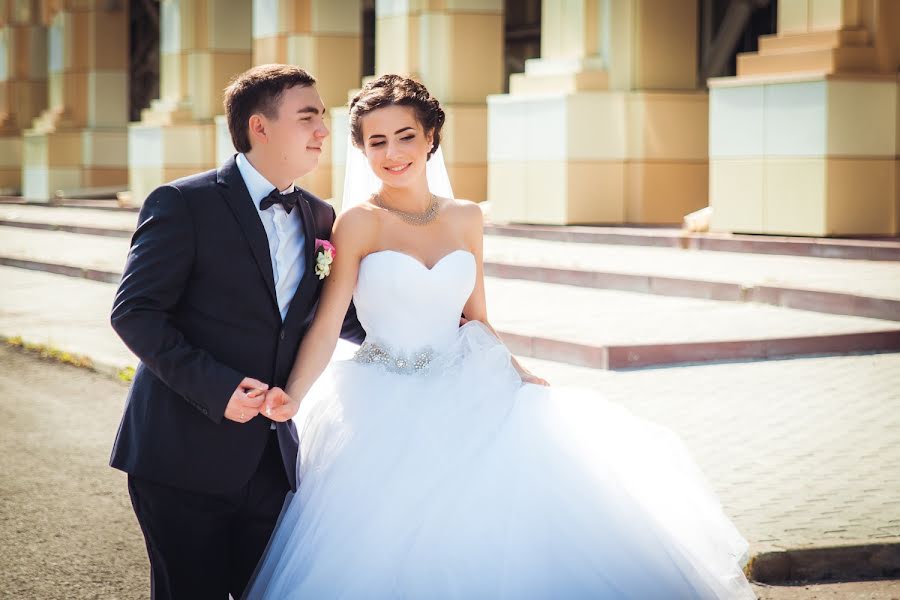 Wedding photographer Aleksandr Kuznecov (alexplanb). Photo of 24 June 2015