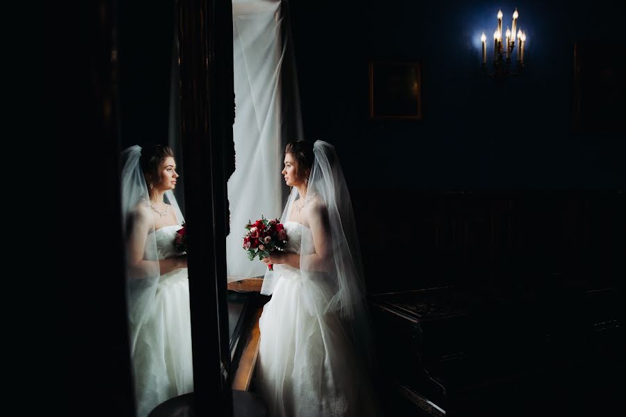 Fotógrafo de casamento Denis Zuev (deniszuev). Foto de 5 de agosto 2017