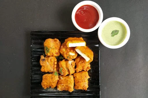 Paneer Pakoda [2 Pieces]